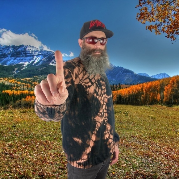 Good Treasures Bespoke Custom Reverse Tie Dye Crew Neck – Size XXL - Picture 8 of 15